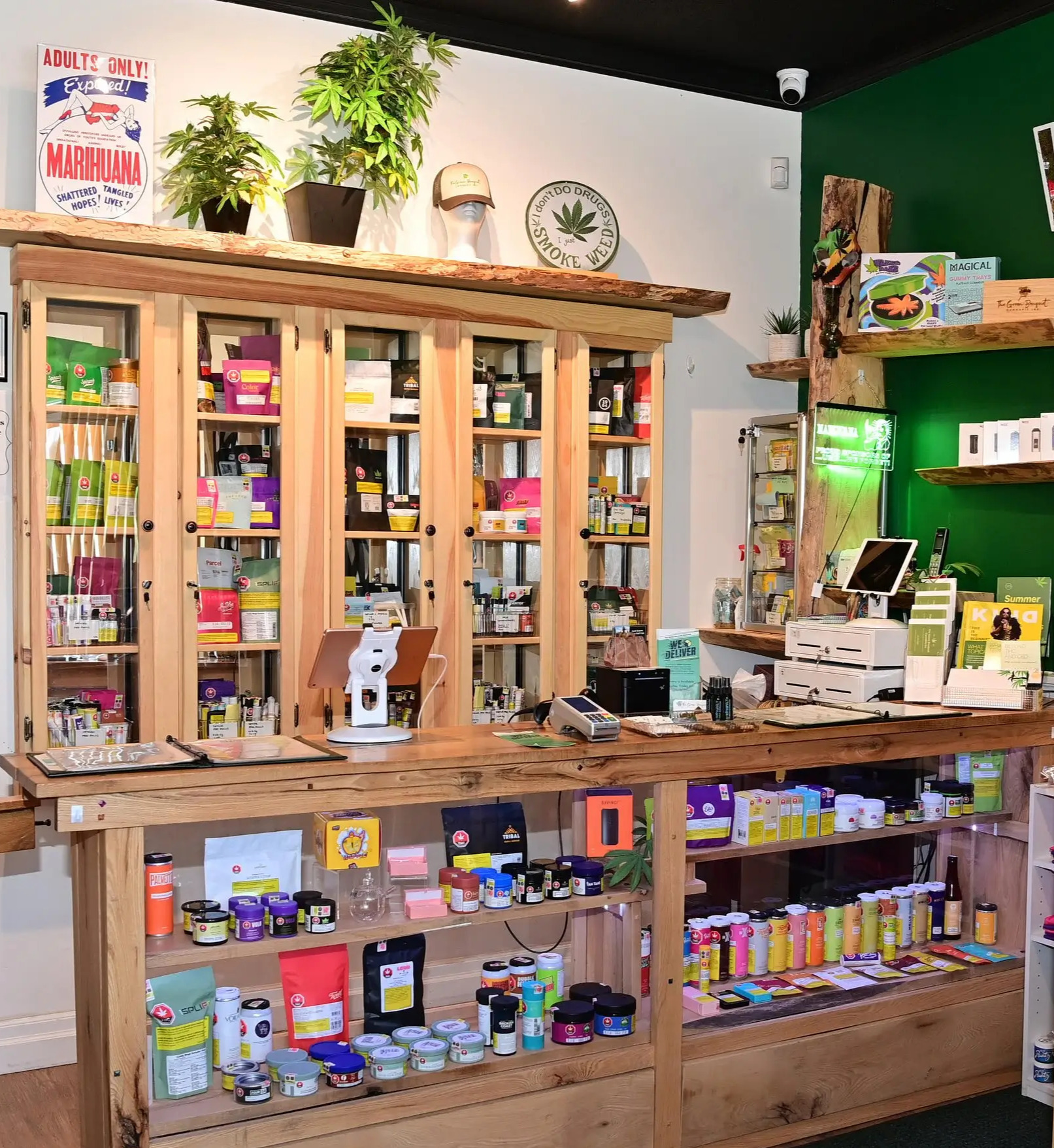 Woman-Owned Cannabis Shop in Muskoka: Your Trusted Cannabis Destination in Port Sydney